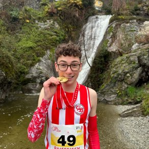 jonas_-_medaille
